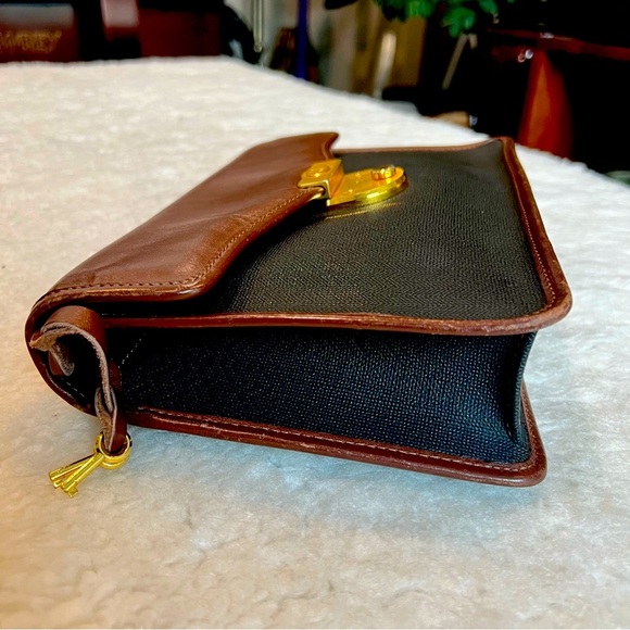 Dunhill Vintage pVC 2 tone Brown/Black PVC Leather Clutch Bag w/ 2 keys - Picture 9 of 16